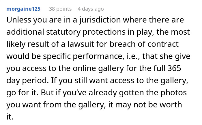 Woman Leaves Bad Review On Wedding Photographer, Gets All The Photos Taken Away Woman Leaves Bad Review On Wedding Photographer, Gets All The Photos Taken Away