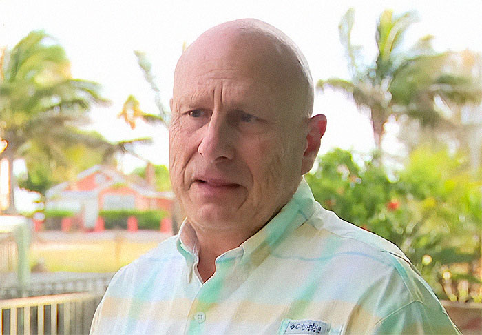 Florida Mayor Explosively Resigns By Emailing Entire Town To Expose Government Secrets Florida Mayor Explosively Resigns By Emailing Entire Town To Expose Government Secrets