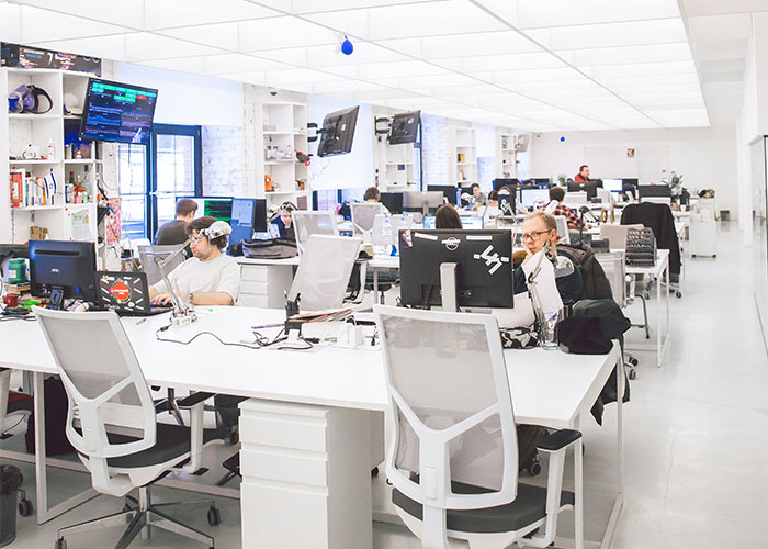 Worker Refuses To Accept Lower Pay For Finishing Work Faster, Tests Corporate Policy Worker Refuses To Accept Lower Pay For Finishing Work Faster, Tests Corporate Policy