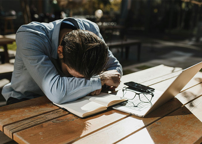 Worker Refuses To Accept Lower Pay For Finishing Work Faster, Tests Corporate Policy Worker Refuses To Accept Lower Pay For Finishing Work Faster, Tests Corporate Policy