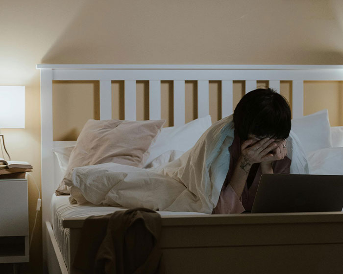 “To The Girl Engaged To My Husband”: Woman’s Heartbreaking Letter Goes Viral “To The Girl Engaged To My Husband”: Woman’s Heartbreaking Letter Goes Viral