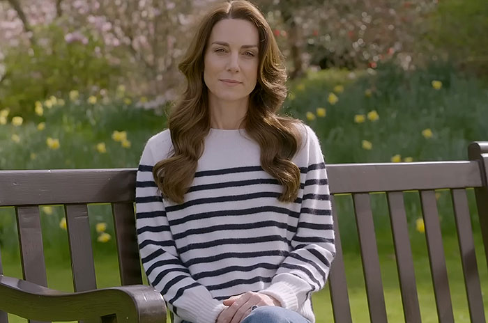 “Appalling”: Praise For Kate Middleton’s Public Appearance Amid Cancer Stirs Controversy “Appalling”: Praise For Kate Middleton’s Public Appearance Amid Cancer Stirs Controversy