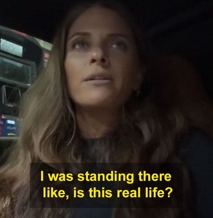 “Who Raised You?”: Waitress Calls Out Family's ‘Infuriating’ Tip After $184 Late-Night Order “Who Raised You?”: Waitress Calls Out Family's ‘Infuriating’ Tip After $184 Late-Night Order