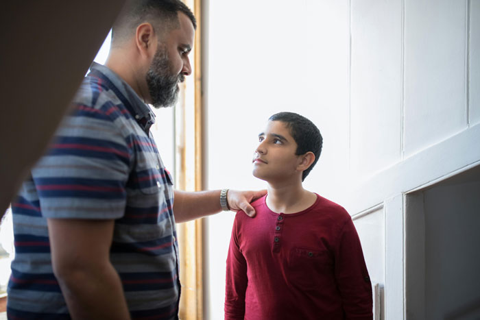 Atheist Teen Forced To Live With Religious Dad Who He Just Met After His Mom Passed Away Atheist Teen Forced To Live With Religious Dad Who He Just Met After His Mom Passed Away