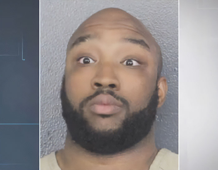 Passenger, Whose Luggage Was Stolen, Tracks Her Suitcase Down And Has Airport Employee Arrested Passenger, Whose Luggage Was Stolen, Tracks Her Suitcase Down And Has Airport Employee Arrested