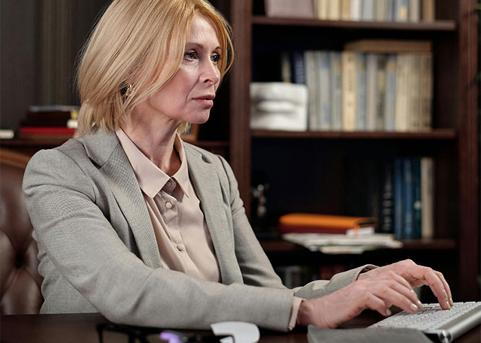 “There Were Many Smiles”: Teacher’s Epic Resignation Leads To School Chaos “There Were Many Smiles”: Teacher’s Epic Resignation Leads To School Chaos