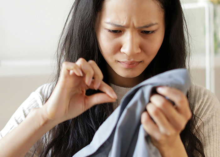 Wife Is Furious Husband Knew About Her Affair Of 2 Years And Just Didn't Care Wife Is Furious Husband Knew About Her Affair Of 2 Years And Just Didn't Care