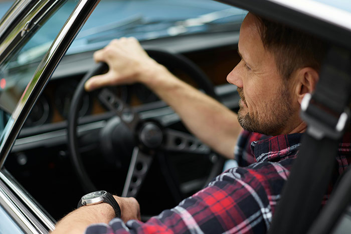 “Ma’am I Live Here”: Woman Refuses To Back Out Of Driveway, Learns A Lesson The Hard Way “Ma’am I Live Here”: Woman Refuses To Back Out Of Driveway, Learns A Lesson The Hard Way