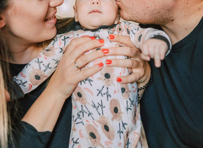 “He Shouldn't Be Touching That Baby”: Mom Loses Patience And Slaps Karen Across The Face “He Shouldn't Be Touching That Baby”: Mom Loses Patience And Slaps Karen Across The Face