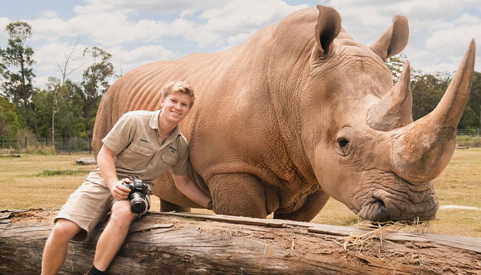 Robert Irwin Claims Cartoon Depicting Him Is “Defamation,” Threatens To Sue Party Leader Robert Irwin Claims Cartoon Depicting Him Is “Defamation,” Threatens To Sue Party Leader