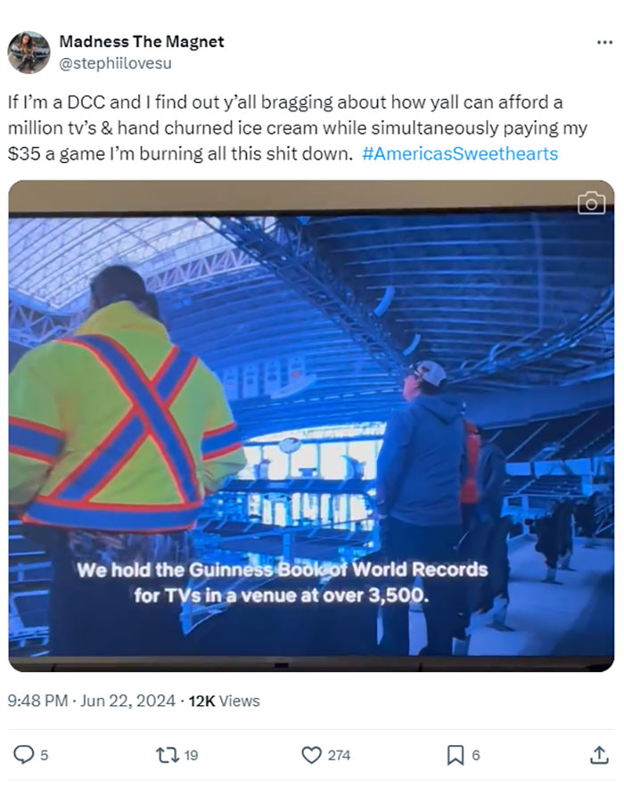 “America’s Sweethearts” Sparks Outrage After Dallas Cowboys Cheerleaders Salaries Are Revealed “America’s Sweethearts” Sparks Outrage After Dallas Cowboys Cheerleaders Salaries Are Revealed