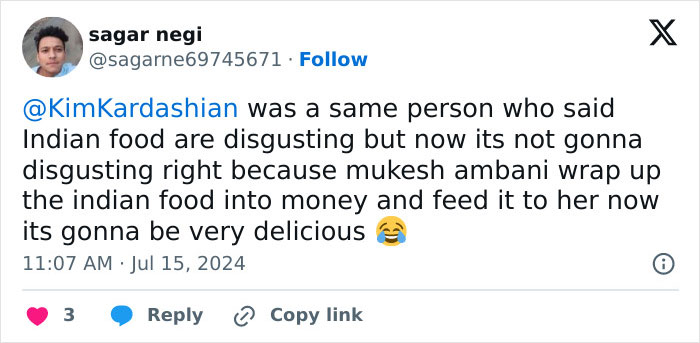 Kim Kardashian Serves Indian Food “Just For The Camera” Years After Calling It “Disgusting” Kim Kardashian Serves Indian Food “Just For The Camera” Years After Calling It “Disgusting”