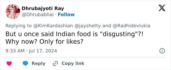 Kim Kardashian Serves Indian Food “Just For The Camera” Years After Calling It “Disgusting” Kim Kardashian Serves Indian Food “Just For The Camera” Years After Calling It “Disgusting”