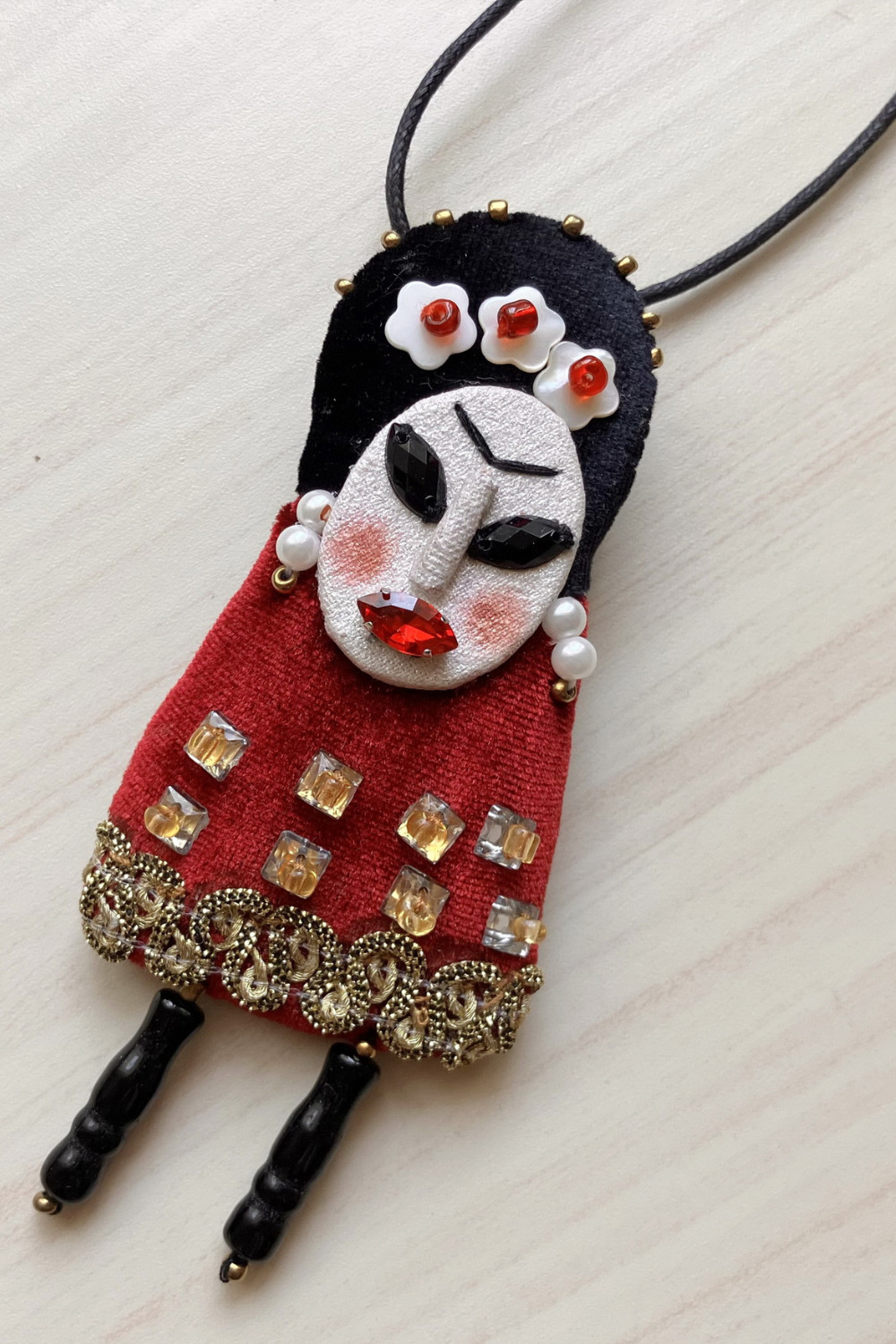 Frida Brooch – Pendant- Necklace , Frida Art Doll Brooch