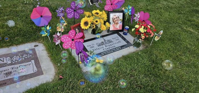 Couple Built A Loving Family Together While Allowing Each Other Space To Grieve Their Late Spouses Couple Built A Loving Family Together While Allowing Each Other Space To Grieve Their Late Spouses