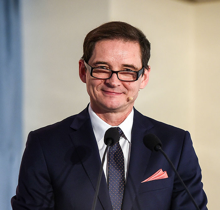 Journalist Banned From Commenting During The Olympics After Linking Performance To "Communism" Journalist Banned From Commenting During The Olympics After Linking Performance To "Communism"