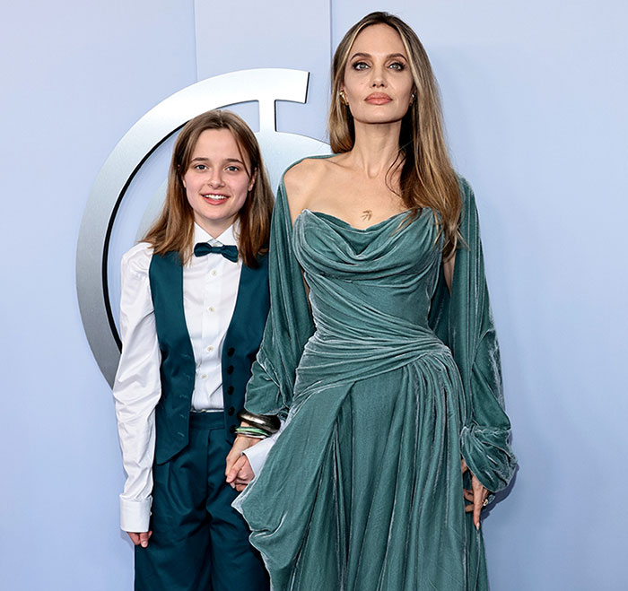 Brangelina's 15-Year-Old Son Knox Leon Compared To Brad Pitt After Rare Public Outing Brangelina's 15-Year-Old Son Knox Leon Compared To Brad Pitt After Rare Public Outing