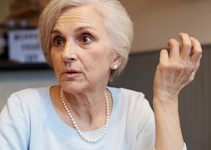 Pregnant Woman Faces Family Pressure To Give Up Her Baby To Her Infertile ‘Godly’ Cousin Pregnant Woman Faces Family Pressure To Give Up Her Baby To Her Infertile ‘Godly’ Cousin