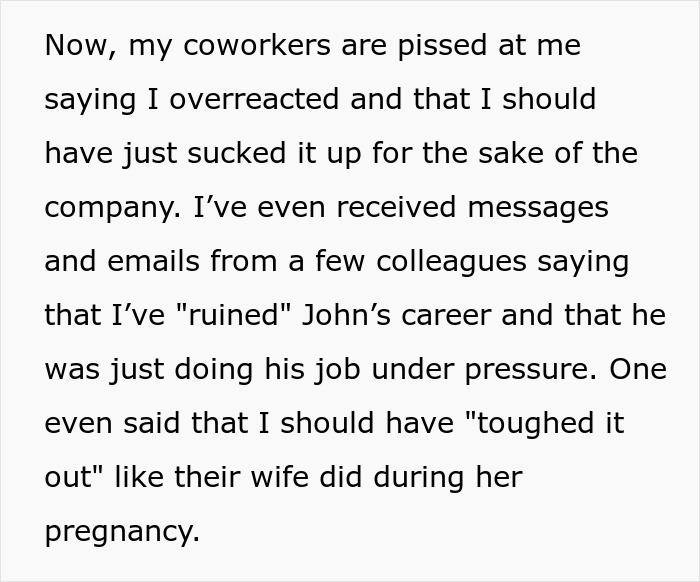 Woman Reports Boss To HR After He Forces Her To Go To Meeting During Labor, Coworkers Hate Her Woman Reports Boss To HR After He Forces Her To Go To Meeting During Labor, Coworkers Hate Her