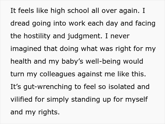 Woman Reports Boss To HR After He Forces Her To Go To Meeting During Labor, Coworkers Hate Her Woman Reports Boss To HR After He Forces Her To Go To Meeting During Labor, Coworkers Hate Her