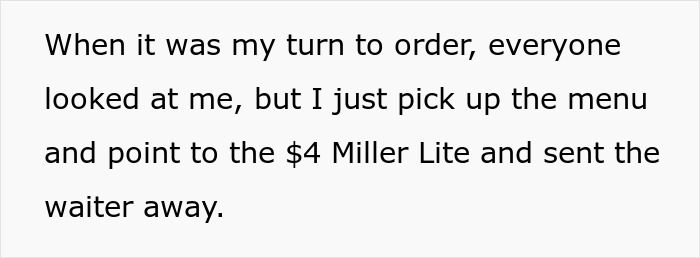 Guy Refuses To Split Restaurant Bill With Friends After They Order $200 Meals, Drama Ensues Guy Refuses To Split Restaurant Bill With Friends After They Order $200 Meals, Drama Ensues