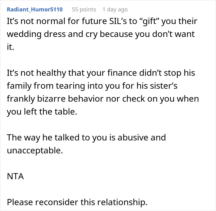 Man Defends Sister After Fiancée Refuses To Wear Her Wedding Dress, Ends Up Single Man Defends Sister After Fiancée Refuses To Wear Her Wedding Dress, Ends Up Single