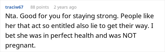 “None Of Her Pains Are My Concern”: Woman Sparks 5-Hour Mid-Flight Drama By Refusing To Help A Pregnant Woman “None Of Her Pains Are My Concern”: Woman Sparks 5-Hour Mid-Flight Drama By Refusing To Help A Pregnant Woman