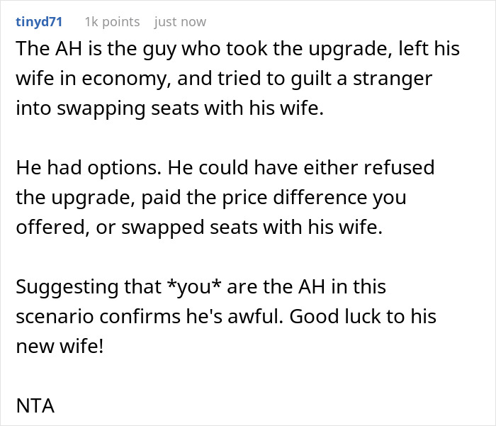 Premium Seat Passenger Asks For $1000 To Swap Seats With Honeymooner’s Wife In Economy Premium Seat Passenger Asks For $1000 To Swap Seats With Honeymooner’s Wife In Economy