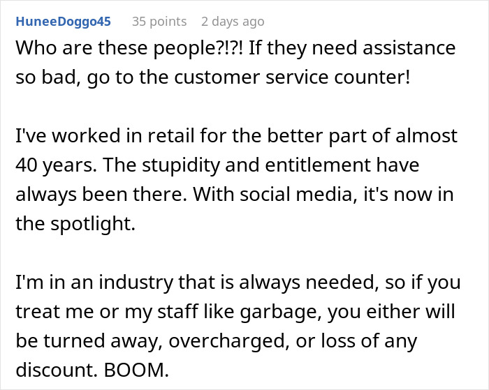 Lady Tries To Grab Man’s Rollator Wanting To Use It For Herself, Follows Him To His Car Lady Tries To Grab Man’s Rollator Wanting To Use It For Herself, Follows Him To His Car