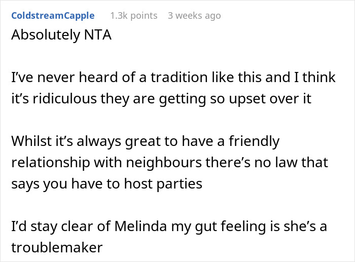 “She’s Crazy”: Newcomer Doesn’t Want To Join Neighborhood Tradition, Karen Doesn’t Take No For An Answer “She’s Crazy”: Newcomer Doesn’t Want To Join Neighborhood Tradition, Karen Doesn’t Take No For An Answer