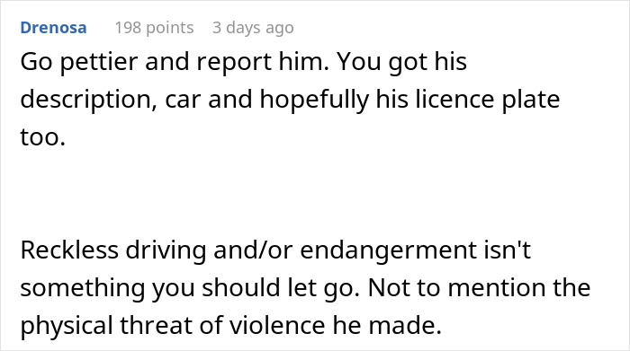Aggressive Jerk Driver Turns Into A “Frightened Rabbit” After Their Threat To Beat Up A Woman Backfires Aggressive Jerk Driver Turns Into A “Frightened Rabbit” After Their Threat To Beat Up A Woman Backfires
