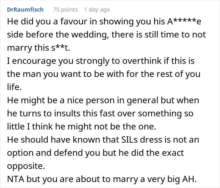 Man Defends Sister After Fiancée Refuses To Wear Her Wedding Dress, Ends Up Single Man Defends Sister After Fiancée Refuses To Wear Her Wedding Dress, Ends Up Single