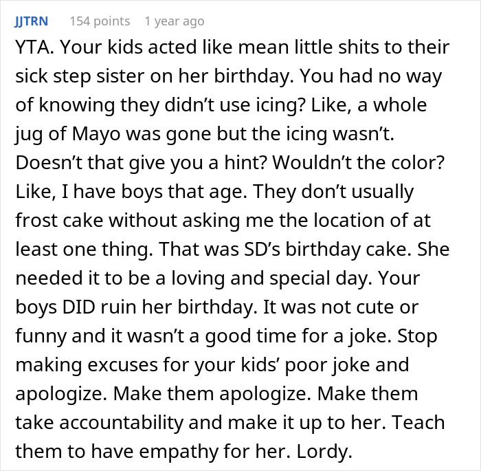 Mom Defends Her Sons’ Birthday Prank Directed At Her Stepdaughter, Folks Online Tear Her To Shreds Mom Defends Her Sons’ Birthday Prank Directed At Her Stepdaughter, Folks Online Tear Her To Shreds