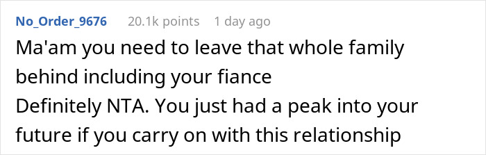 Man Defends Sister After Fiancée Refuses To Wear Her Wedding Dress, Ends Up Single Man Defends Sister After Fiancée Refuses To Wear Her Wedding Dress, Ends Up Single