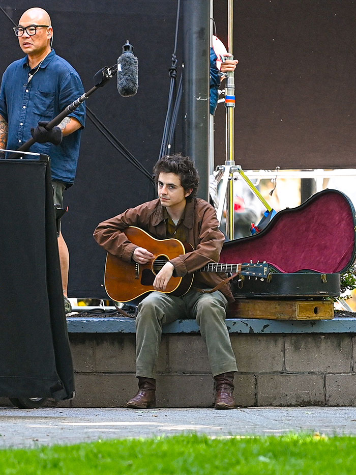 Did Timothée Chalamet Sing The Songs In Bob Dylan Biopic ‘A Complete Unknown’? Did Timothée Chalamet Sing The Songs In Bob Dylan Biopic ‘A Complete Unknown’?