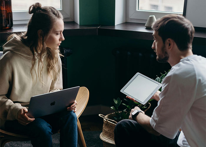 Man Dumps GF After She Expects Him To Foot $1,100 Bill Since He’s “The Man,” Starts To Regret It Man Dumps GF After She Expects Him To Foot $1,100 Bill Since He’s “The Man,” Starts To Regret It