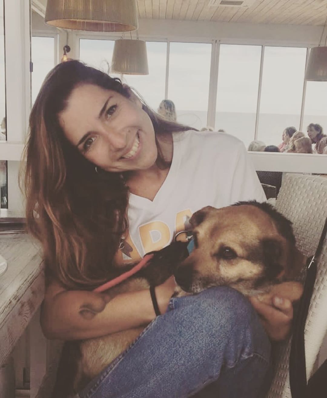 Through The Shelter Doors One Last Time: Family Returns ‘Heartbroken’ Dog to Shelter After 8 Years Through The Shelter Doors One Last Time: Family Returns ‘Heartbroken’ Dog to Shelter After 8 Years