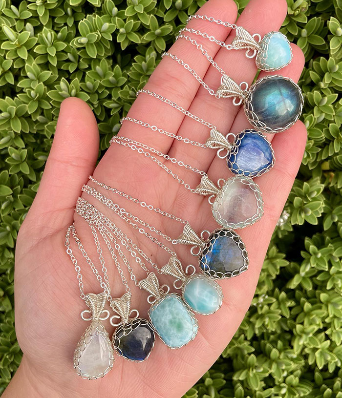 “Most Unprofessional Email I’ve Ever Seen”: Company Berates 22YO For Turning Down $194k Offer “Most Unprofessional Email I’ve Ever Seen”: Company Berates 22YO For Turning Down $194k Offer