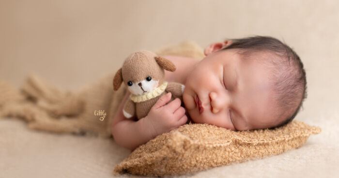 I Photograph Newborns In Neutral Colours (5 Pics)