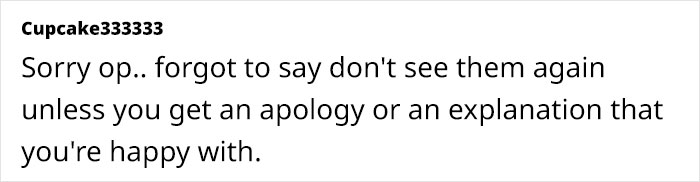 Friends Of 13 Years Turn Their Back On Woman After She Arrives Late For Party, She's Shocked Friends Of 13 Years Turn Their Back On Woman After She Arrives Late For Party, She's Shocked