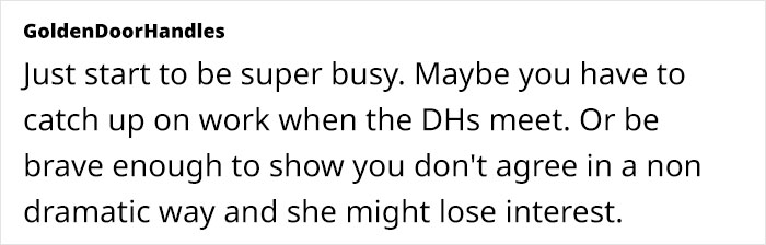 Woman Can’t Stand Weird Neighbor Who Keeps Embarrassing Her, Sparks Discussion Online Woman Can’t Stand Weird Neighbor Who Keeps Embarrassing Her, Sparks Discussion Online