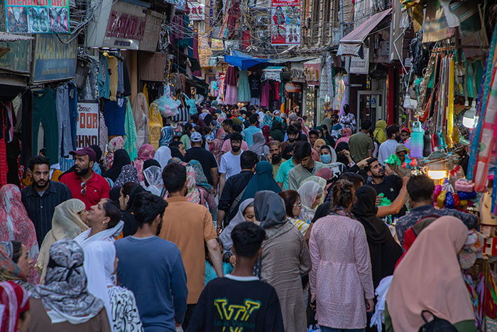 Billionaire’s Lavish Wedding Sparks Outrage As Invitations Cost More Than Average Salary Billionaire’s Lavish Wedding Sparks Outrage As Invitations Cost More Than Average Salary