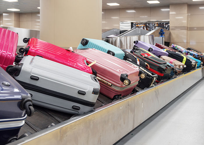 Software Developer Shames Airlines With New Website After Girlfriend’s Luggage Goes Missing Software Developer Shames Airlines With New Website After Girlfriend’s Luggage Goes Missing