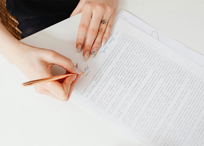 Widow Cuts Her Child’s Inheritance After Finding Out Her Husband Had A Mistress And Secret Kid Widow Cuts Her Child’s Inheritance After Finding Out Her Husband Had A Mistress And Secret Kid