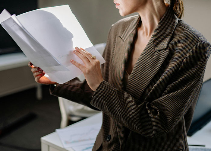 “Called The Police On Me”: Woman Shocked After Neighbors Paint Her House While She’s Away “Called The Police On Me”: Woman Shocked After Neighbors Paint Her House While She’s Away