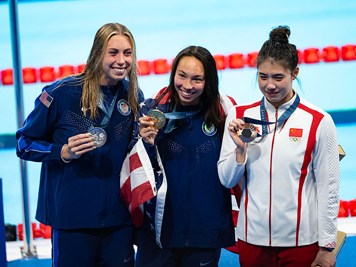 “Awkward”: Winner Asks Teammate To Share Olympic Podium To “Listen To The National Anthem Together” “Awkward”: Winner Asks Teammate To Share Olympic Podium To “Listen To The National Anthem Together”