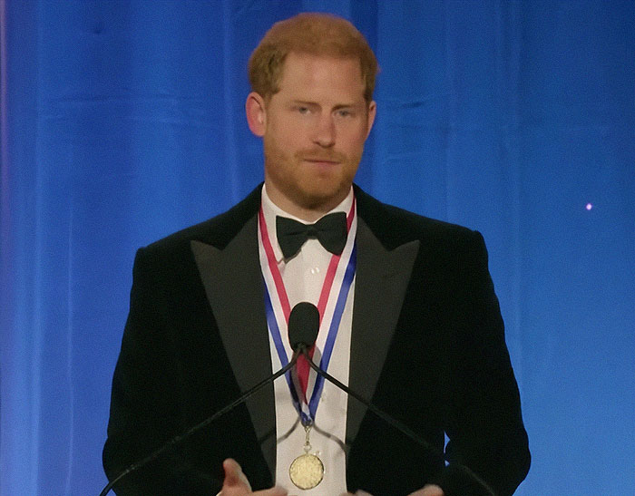 "I Am Shocked": Mom Of Late US Veteran Outraged Prince Harry Received Son’s Award "I Am Shocked": Mom Of Late US Veteran Outraged Prince Harry Received Son’s Award
