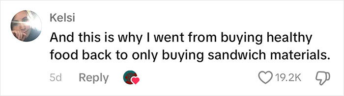 Guy Goes Viral After Comparing Same Products That He Bought In 2022 And Seeing That Price Tripled Guy Goes Viral After Comparing Same Products That He Bought In 2022 And Seeing That Price Tripled