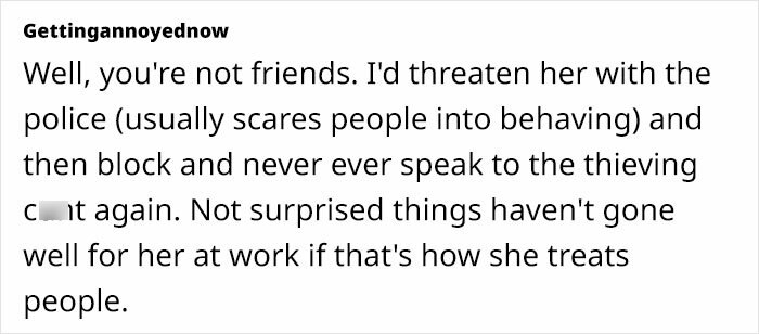 Woman Loses Glasses On Weekend Away With Friends, Suddenly Spots Them In Friend’s Photo Online Woman Loses Glasses On Weekend Away With Friends, Suddenly Spots Them In Friend’s Photo Online