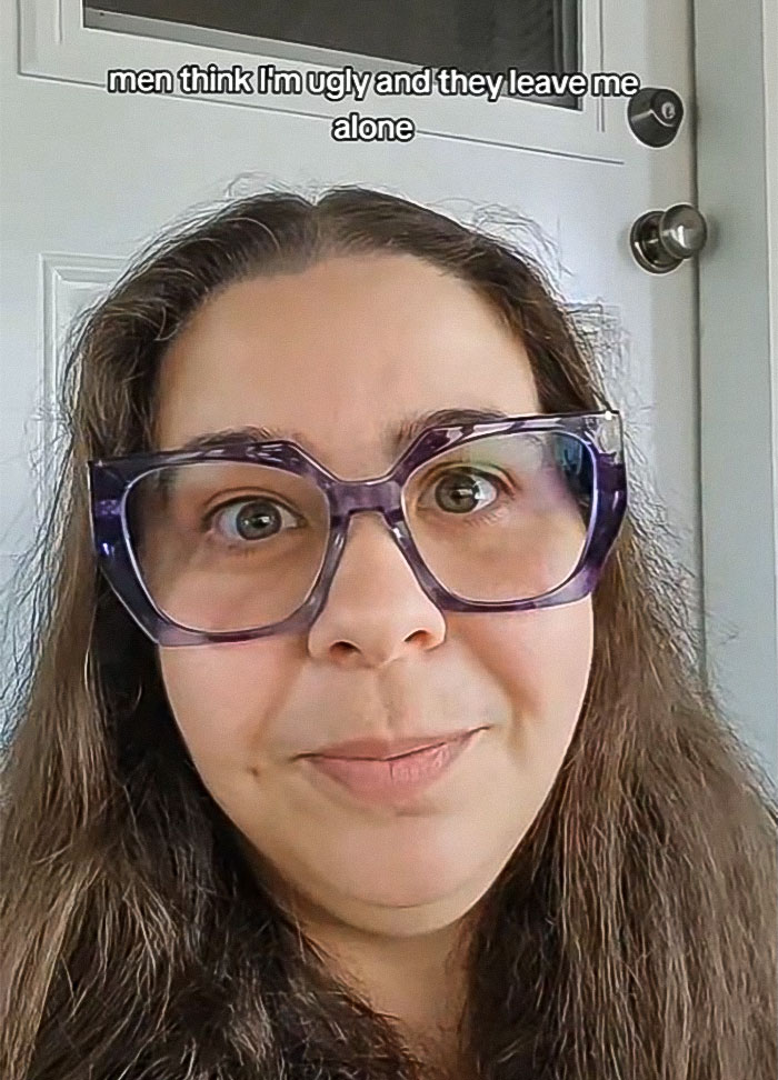 “A Blessing In Disguise”: Everyday Women Flaunt Their “Ugly Privilege” Online “A Blessing In Disguise”: Everyday Women Flaunt Their “Ugly Privilege” Online